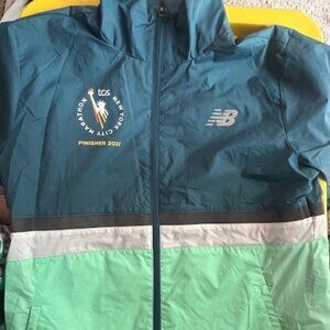 New Balance NYC Marathon 2022 Finisher Jacket